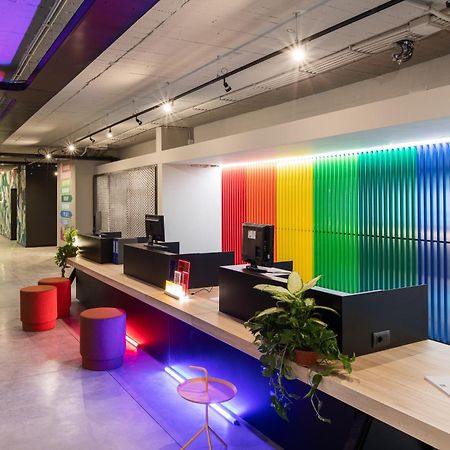 ホテル Ibis Styles Roma Aurelia エクステリア 写真