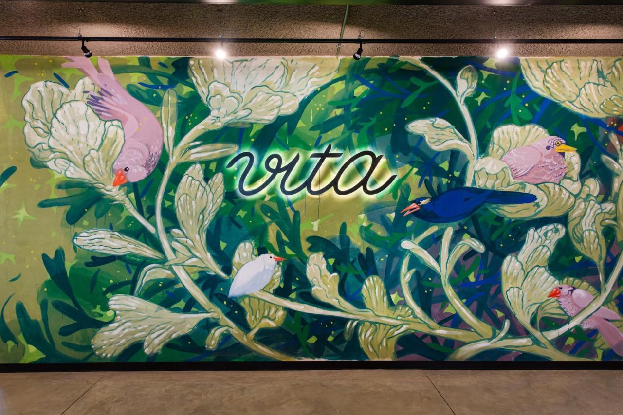 ホテル Ibis Styles Roma Aurelia エクステリア 写真