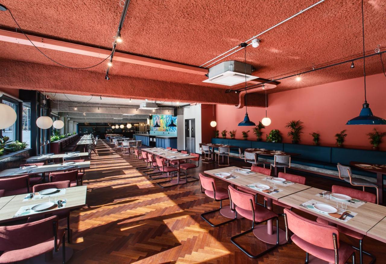 ホテル Ibis Styles Roma Aurelia エクステリア 写真